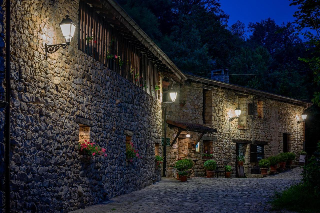 Hotel Rural La Tahona De Besnes Arenas De Cabrales Bagian luar foto